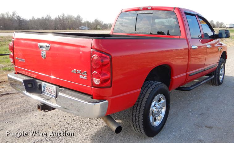 image for item EZ9862 2007 Dodge Ram 2500 Quad Cab pickup truck
