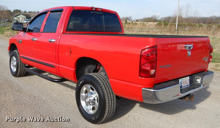 image for item EZ9862 2007 Dodge Ram 2500 Quad Cab pickup truck