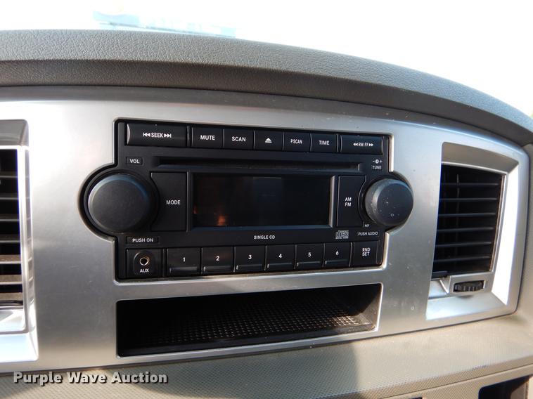 image for item EZ9862 2007 Dodge Ram 2500 Quad Cab pickup truck