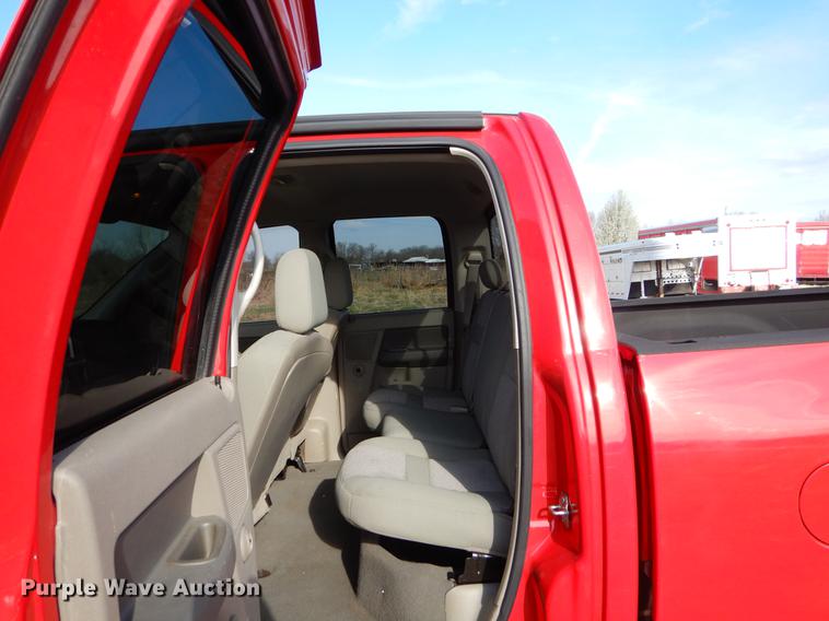 image for item EZ9862 2007 Dodge Ram 2500 Quad Cab pickup truck