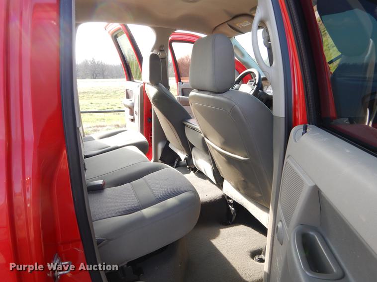 image for item EZ9862 2007 Dodge Ram 2500 Quad Cab pickup truck