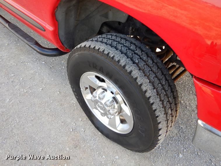 image for item EZ9862 2007 Dodge Ram 2500 Quad Cab pickup truck