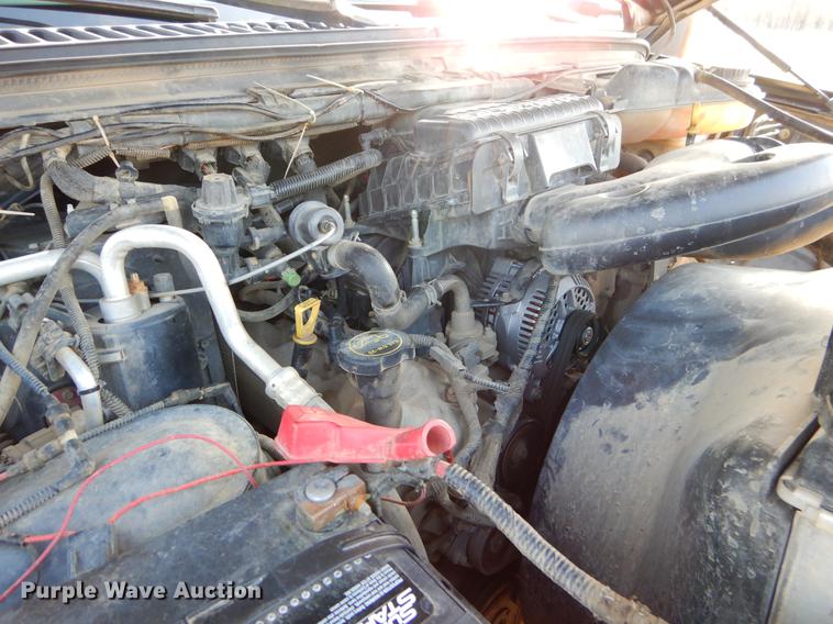 image for item EZ9863 2006 Ford F250 Super Duty SuperCab flatbed pickup truck