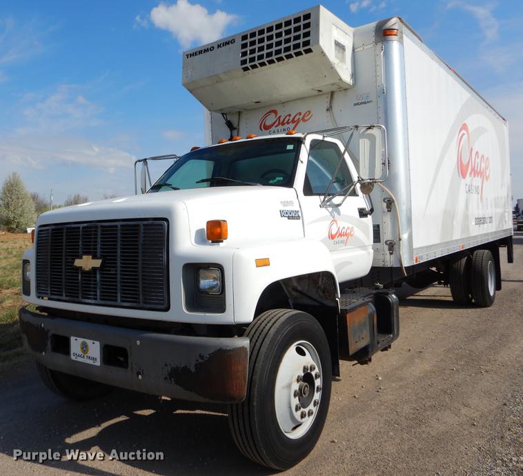 image for item EZ9866 1995 Chevrolet Kodiak refrigerated box truck