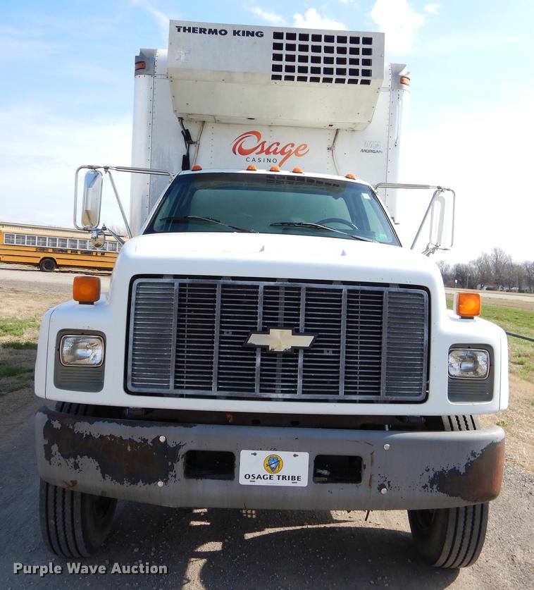 image for item EZ9866 1995 Chevrolet Kodiak refrigerated box truck