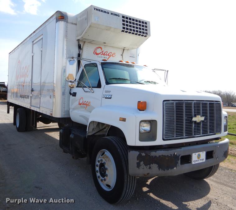 image for item EZ9866 1995 Chevrolet Kodiak refrigerated box truck