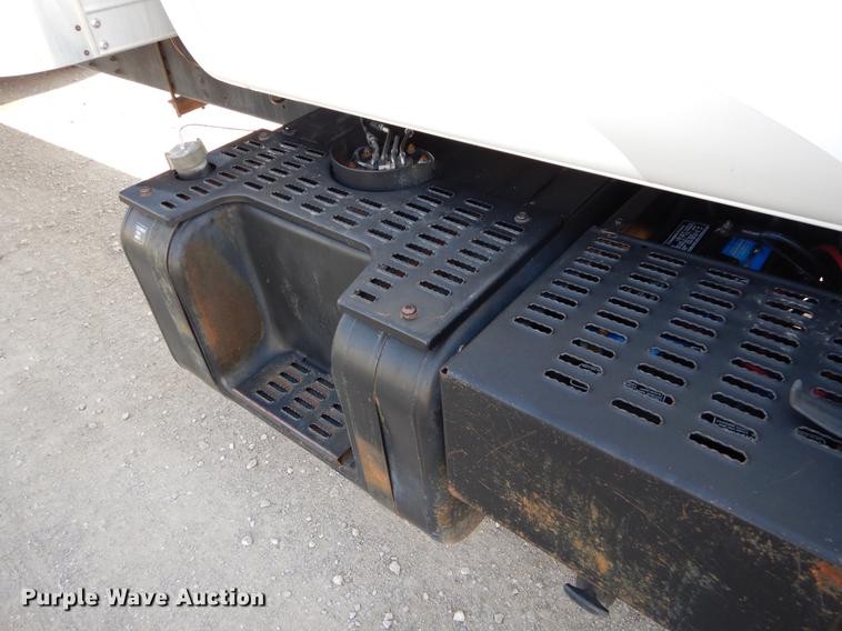 image for item EZ9866 1995 Chevrolet Kodiak refrigerated box truck