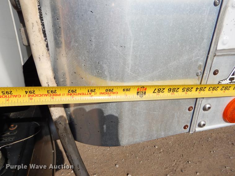 image for item EZ9866 1995 Chevrolet Kodiak refrigerated box truck