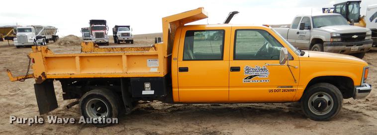 image for item FA9273 1998 Chevrolet C3500 Crew Cab dump bed pickup truck
