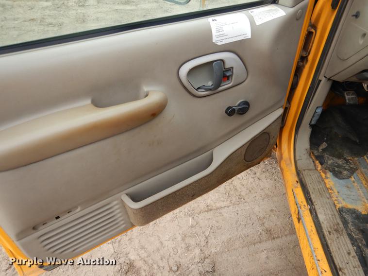 image for item FA9273 1998 Chevrolet C3500 Crew Cab dump bed pickup truck