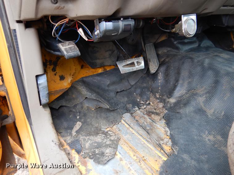 image for item FA9273 1998 Chevrolet C3500 Crew Cab dump bed pickup truck