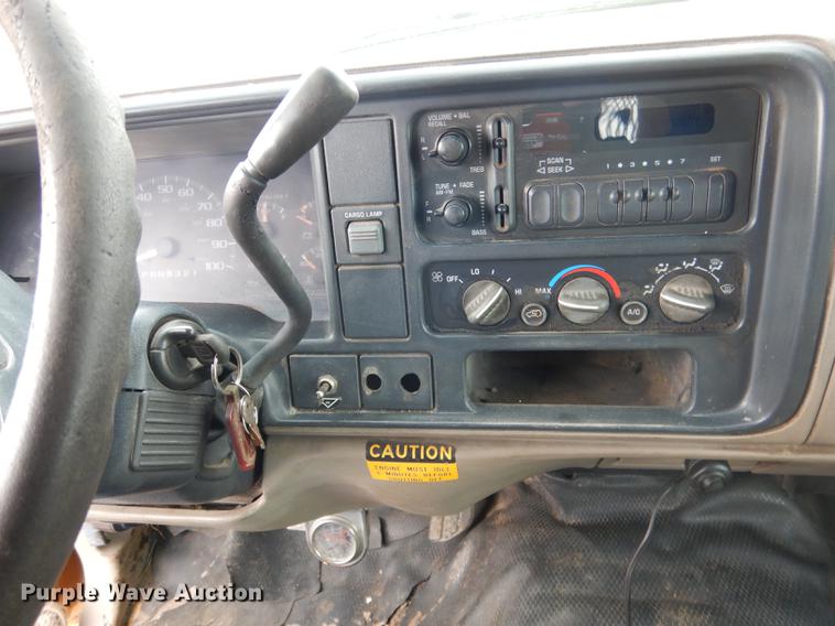 image for item FA9273 1998 Chevrolet C3500 Crew Cab dump bed pickup truck