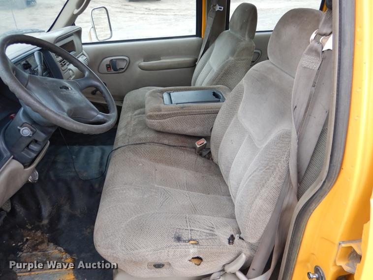 image for item FA9273 1998 Chevrolet C3500 Crew Cab dump bed pickup truck