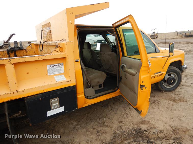 image for item FA9273 1998 Chevrolet C3500 Crew Cab dump bed pickup truck