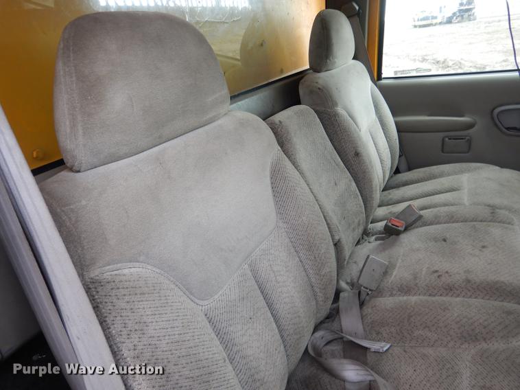 image for item FA9273 1998 Chevrolet C3500 Crew Cab dump bed pickup truck