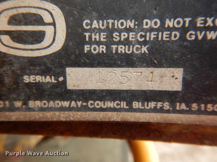 image for item FA9273 1998 Chevrolet C3500 Crew Cab dump bed pickup truck