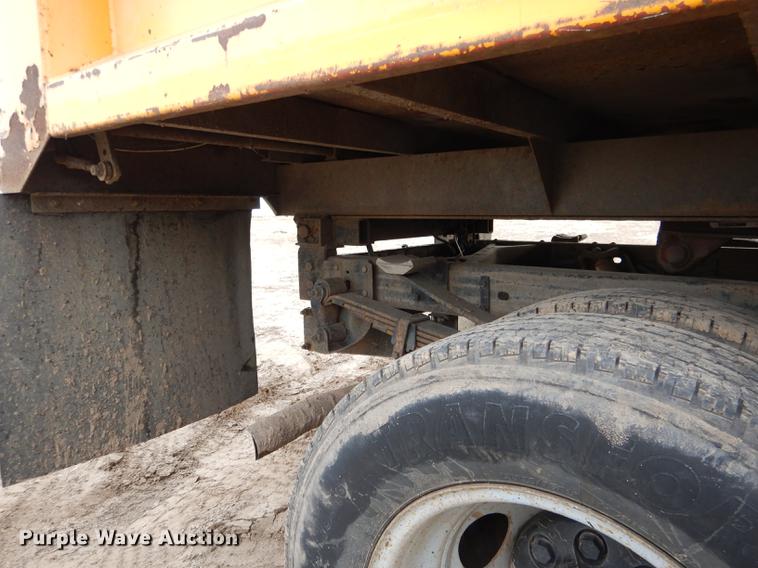 image for item FA9273 1998 Chevrolet C3500 Crew Cab dump bed pickup truck