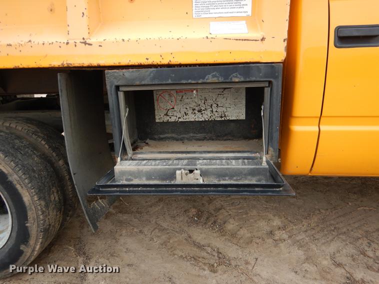 image for item FA9273 1998 Chevrolet C3500 Crew Cab dump bed pickup truck