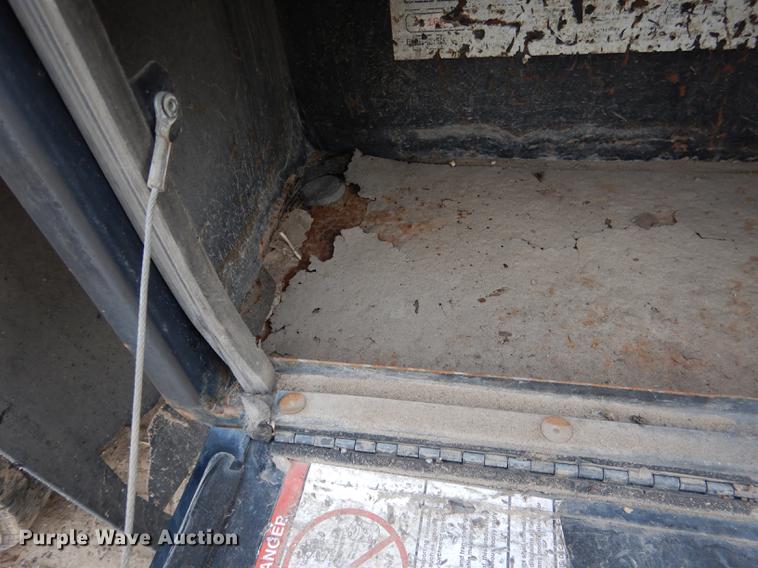 image for item FA9273 1998 Chevrolet C3500 Crew Cab dump bed pickup truck