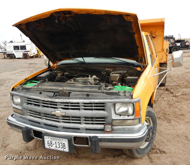 image for item FA9273 1998 Chevrolet C3500 Crew Cab dump bed pickup truck