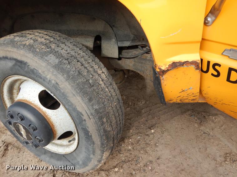 image for item FA9273 1998 Chevrolet C3500 Crew Cab dump bed pickup truck