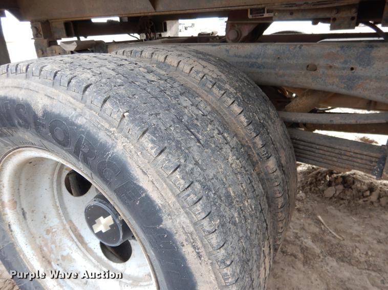 image for item FA9273 1998 Chevrolet C3500 Crew Cab dump bed pickup truck