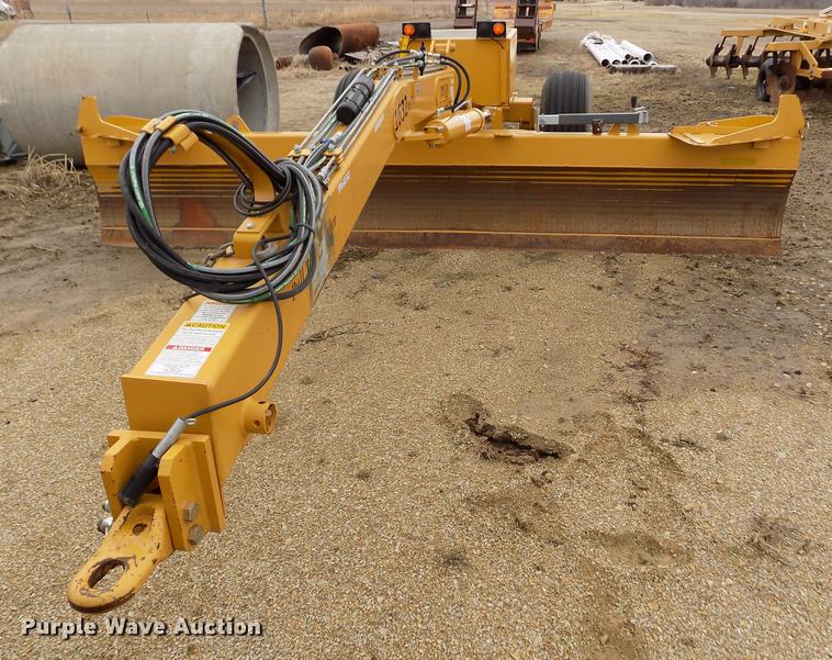 image for item FA9538 Icon 1632RS pull type grader