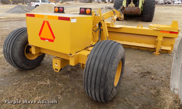 image for item FA9538 Icon 1632RS pull type grader