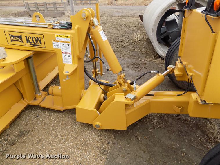 image for item FA9538 Icon 1632RS pull type grader