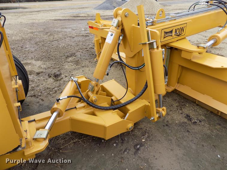 image for item FA9538 Icon 1632RS pull type grader