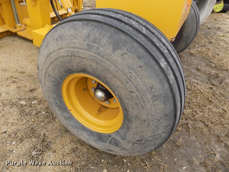 image for item FA9538 Icon 1632RS pull type grader