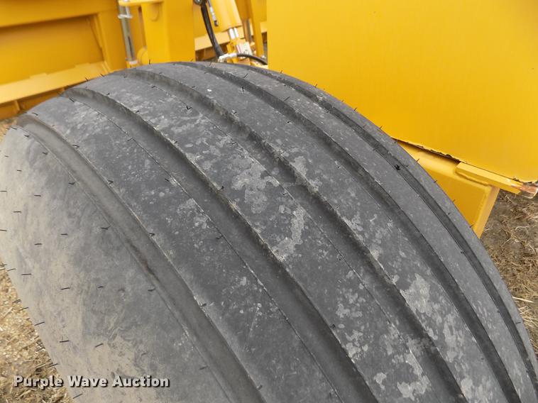 image for item FA9538 Icon 1632RS pull type grader