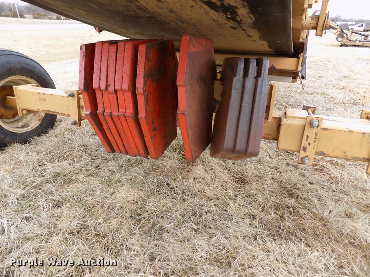 image for item FA9539 Kan-am 3600 belt terracer