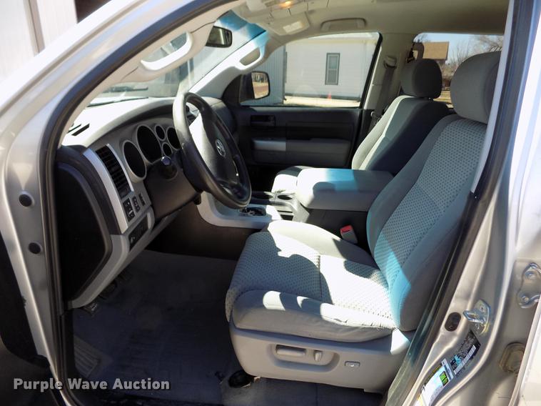 image for item FA9544 2008 Toyota Tundra SR5 Crew Max pickup truck