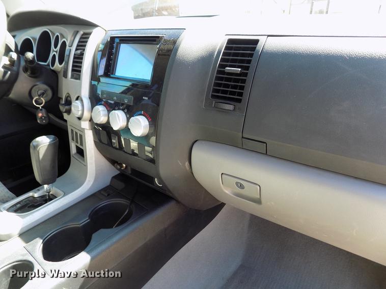 image for item FA9544 2008 Toyota Tundra SR5 Crew Max pickup truck