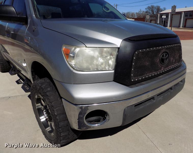 image for item FA9544 2008 Toyota Tundra SR5 Crew Max pickup truck