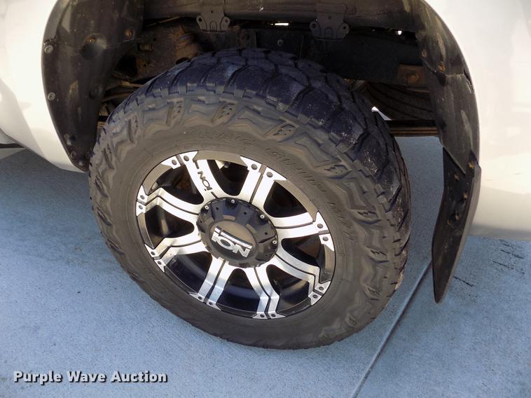 image for item FA9544 2008 Toyota Tundra SR5 Crew Max pickup truck