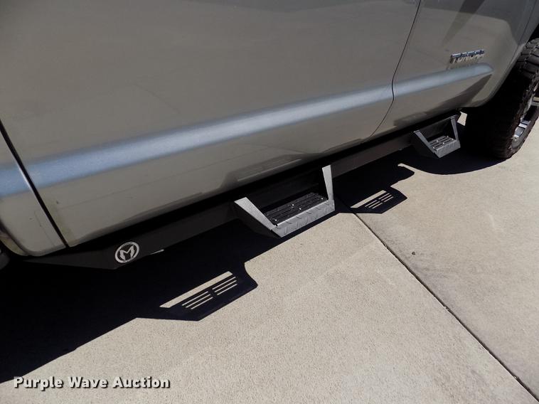 image for item FA9544 2008 Toyota Tundra SR5 Crew Max pickup truck