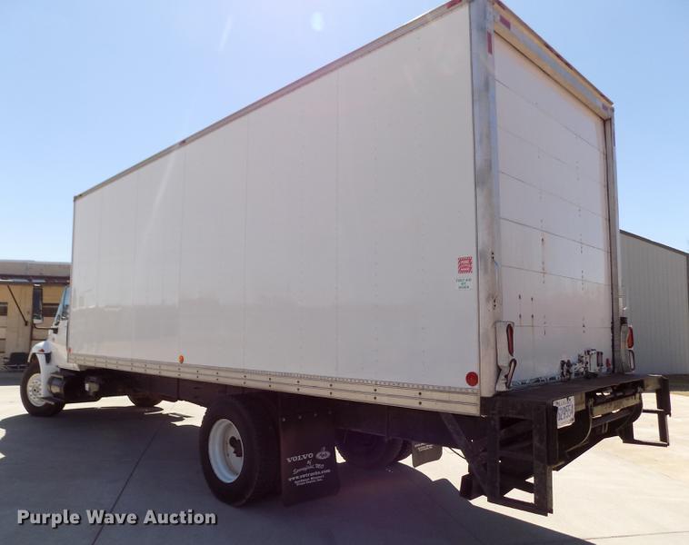image for item FA9545 2007 International 4400 box truck