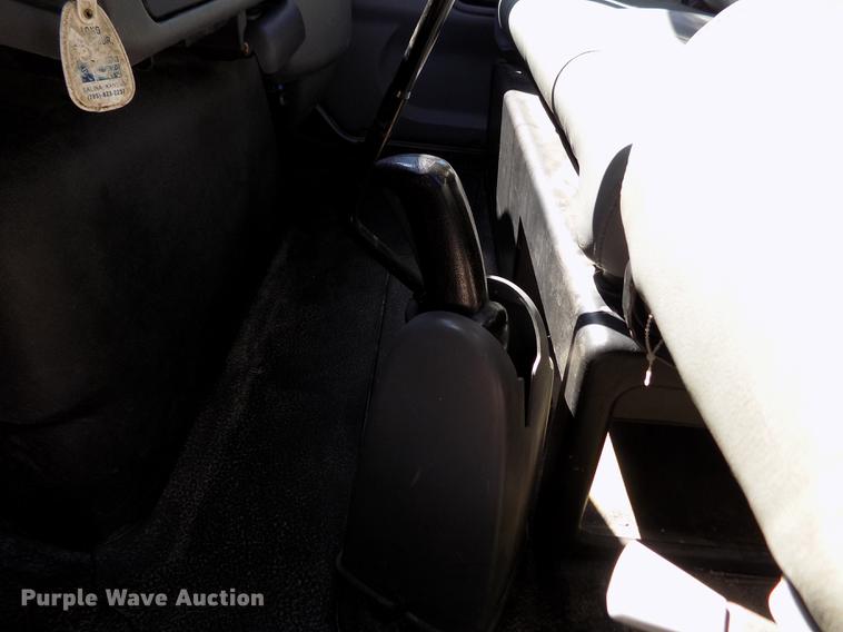 image for item FA9545 2007 International 4400 box truck