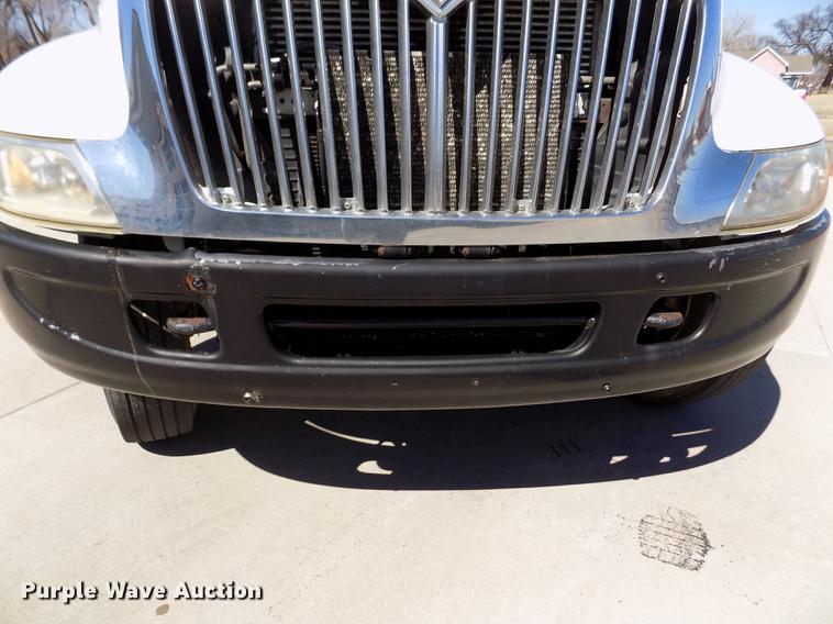 image for item FA9545 2007 International 4400 box truck