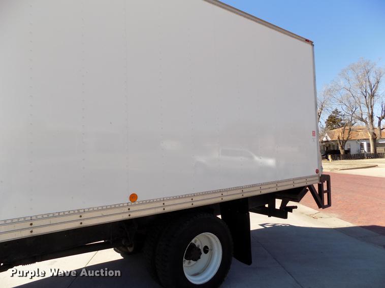 image for item FA9545 2007 International 4400 box truck