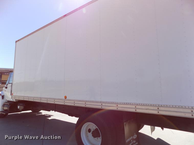 image for item FA9545 2007 International 4400 box truck