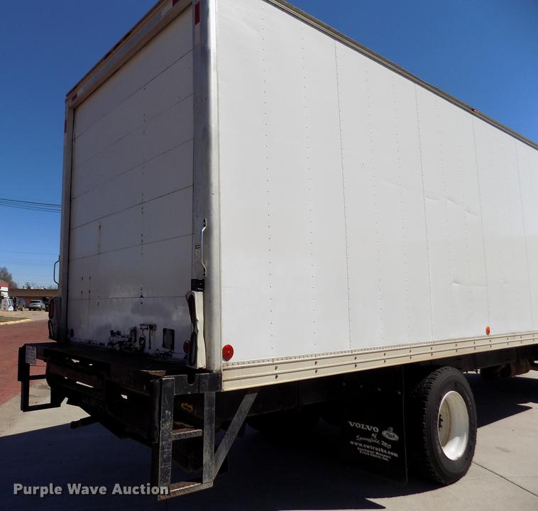 image for item FA9545 2007 International 4400 box truck