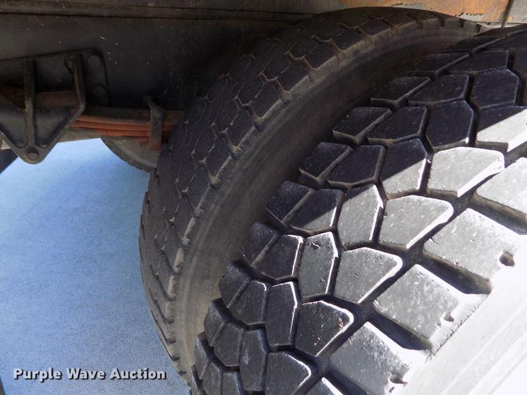 image for item FA9545 2007 International 4400 box truck