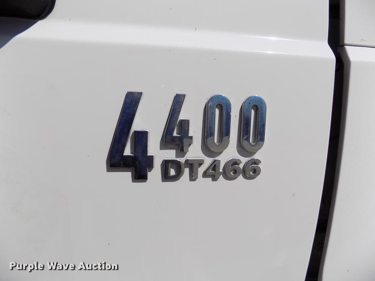 image for item FA9545 2007 International 4400 box truck