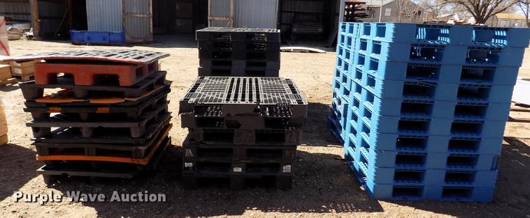 image for item FA9548 (58) pallets