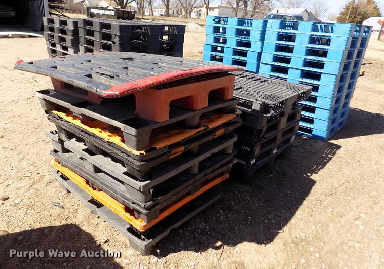 image for item FA9548 (58) pallets