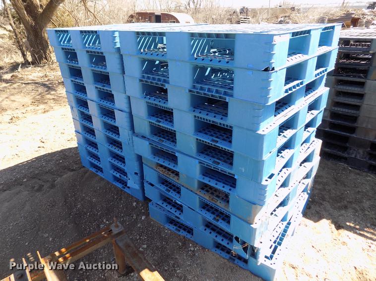 image for item FA9548 (58) pallets
