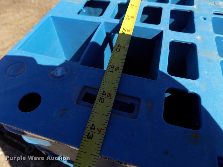 image for item FA9548 (58) pallets